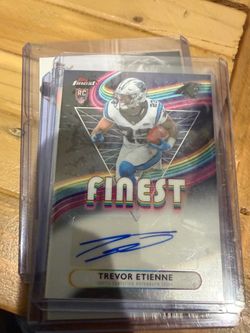 Trevor Etienne Topps Finest RC Certified Autograph Card