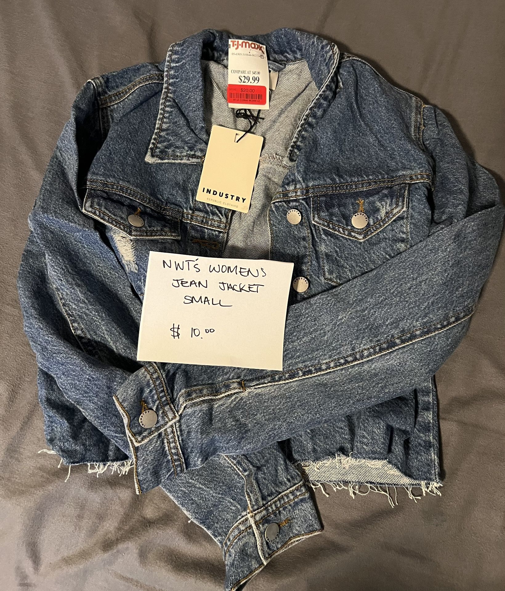 Women’s Jean Jacket
