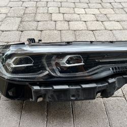 BMW X7 G7 2018 19 20 21 Headlight, Right Side