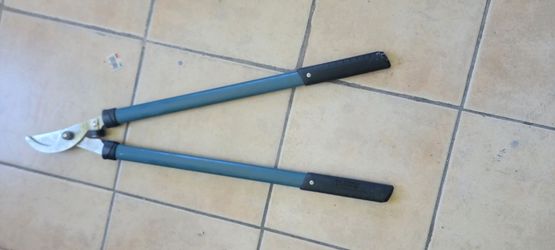 Anvil Bypass Loppers Long Handle Pruning Tool for Cutting & Trimming Gray/Black