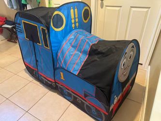 Thomas the Train Pop-Up Tent & IKEA Tunnel