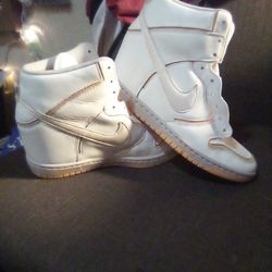 Women's Nike Wedges Sz6