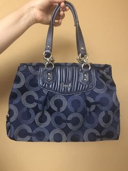 Bolsa COACH azul marino