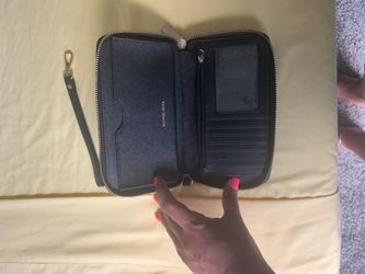 Michael Kors Large Saffiano Leather Continental