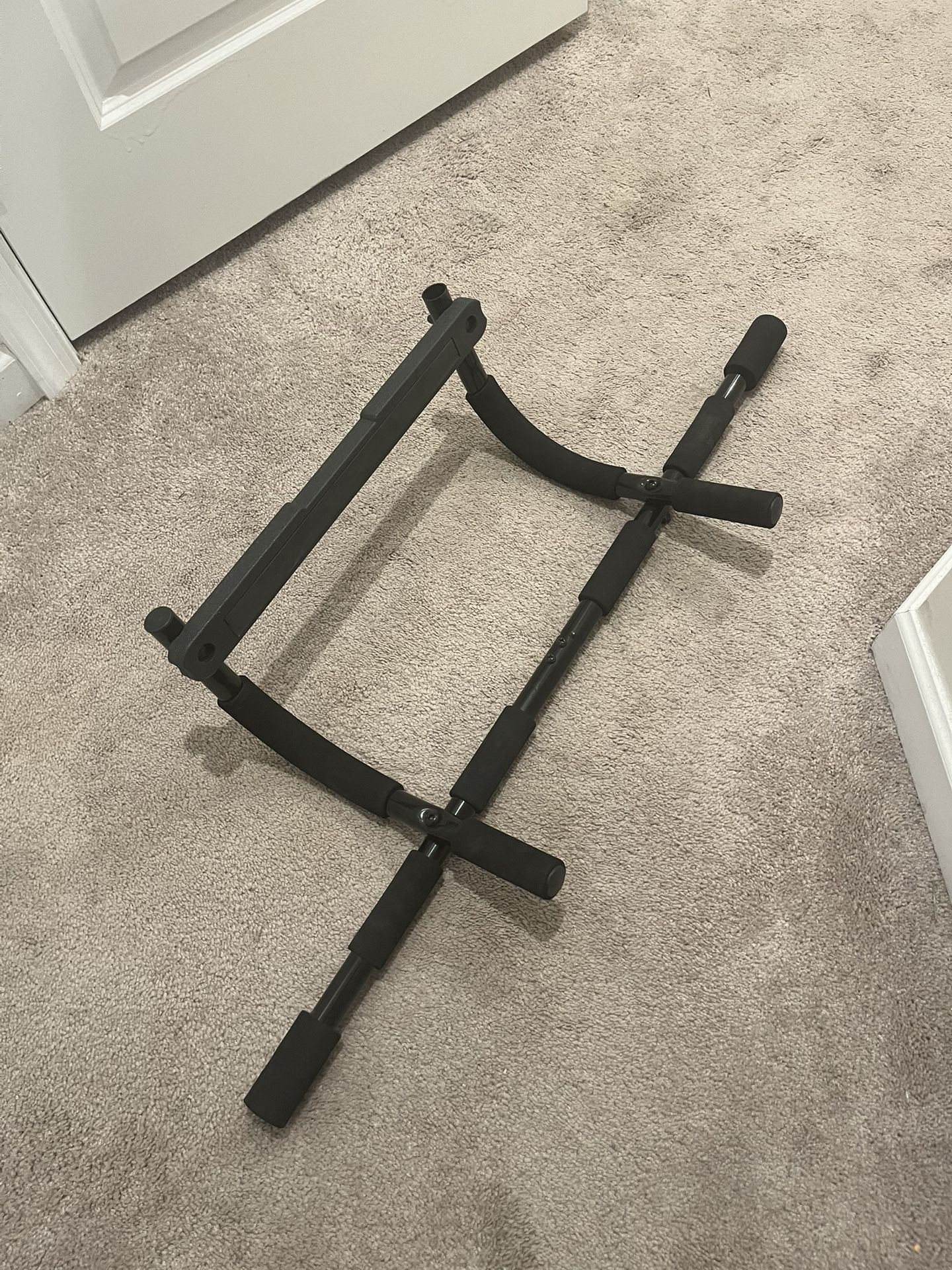 Door Jam Pull Up Bar