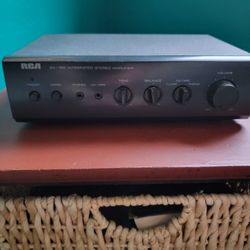 RCA SA 155 Integrated Stereo Amplifier 