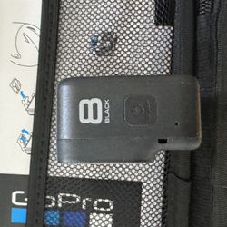 Go Pro Hero 8 Must Sell Now 