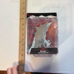 DnD Young Gold Dragon Nolzur’s Marvelous Miniatures Unpainted 