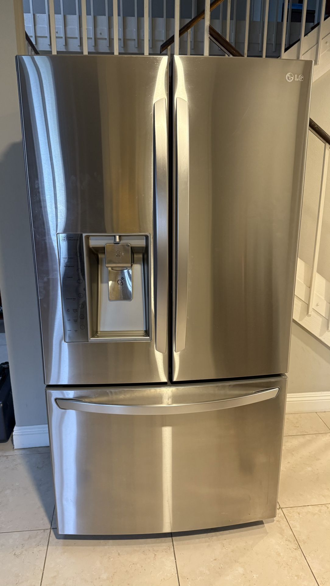 Free Refrigerator- Does Not Cool
