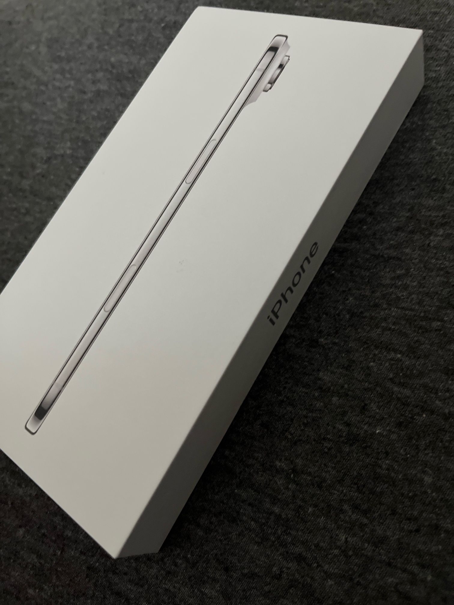 iPhone Air ,Cloud White 256GB ,