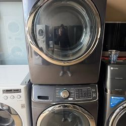 Washer and gas dryer