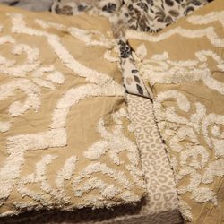 Madison park king comforter and pillow cases