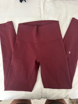 Lululemon Wunder Train Size 4