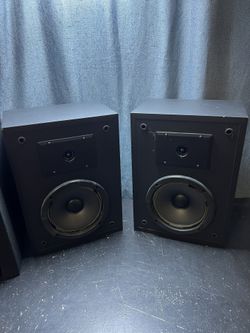 Vintage - Acoustic Research Teledyne AR TSW 100 Powered Pair Bookshelf Speakers