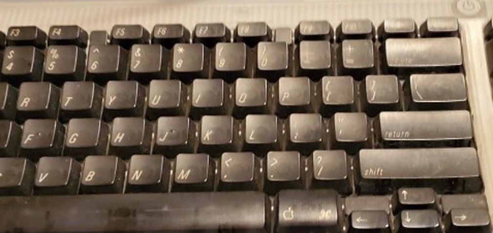 Apple Keyboard