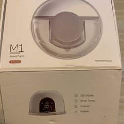 Momcozy Breast Pumps