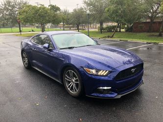 2015 FORD MUSTANG ECOBOOST .
