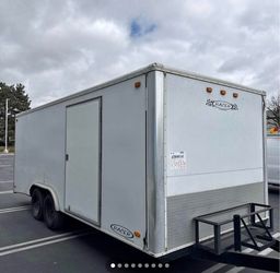20” CARSON RACER enclosed trailer