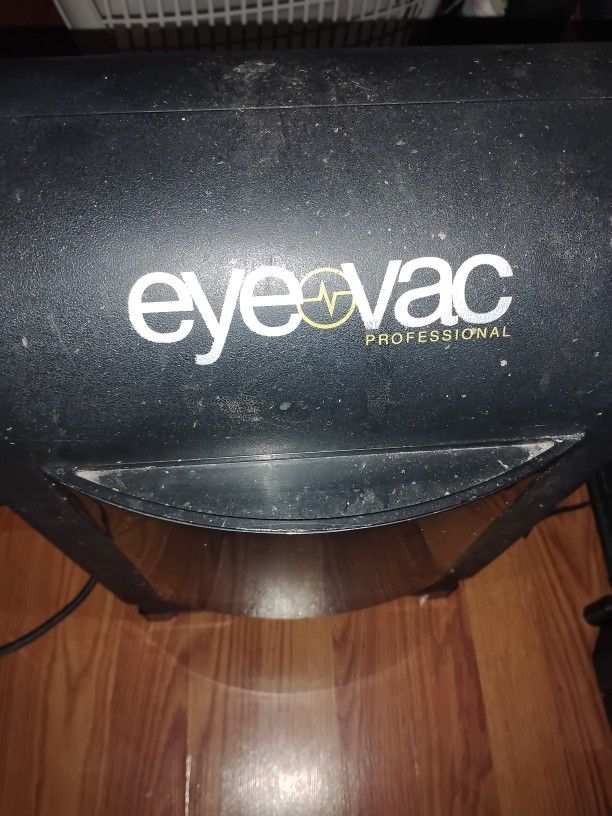 Eyevac Vacuum Cleaner