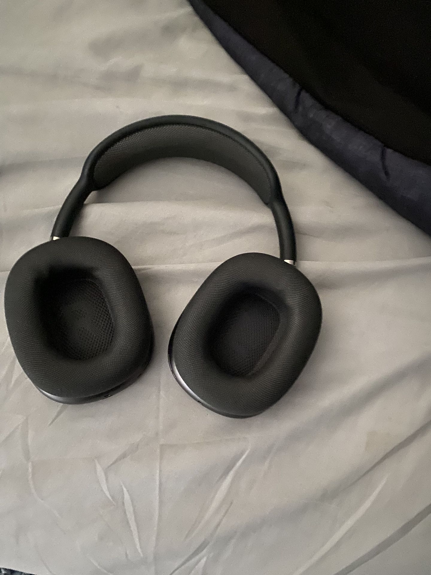 Air pod pro max