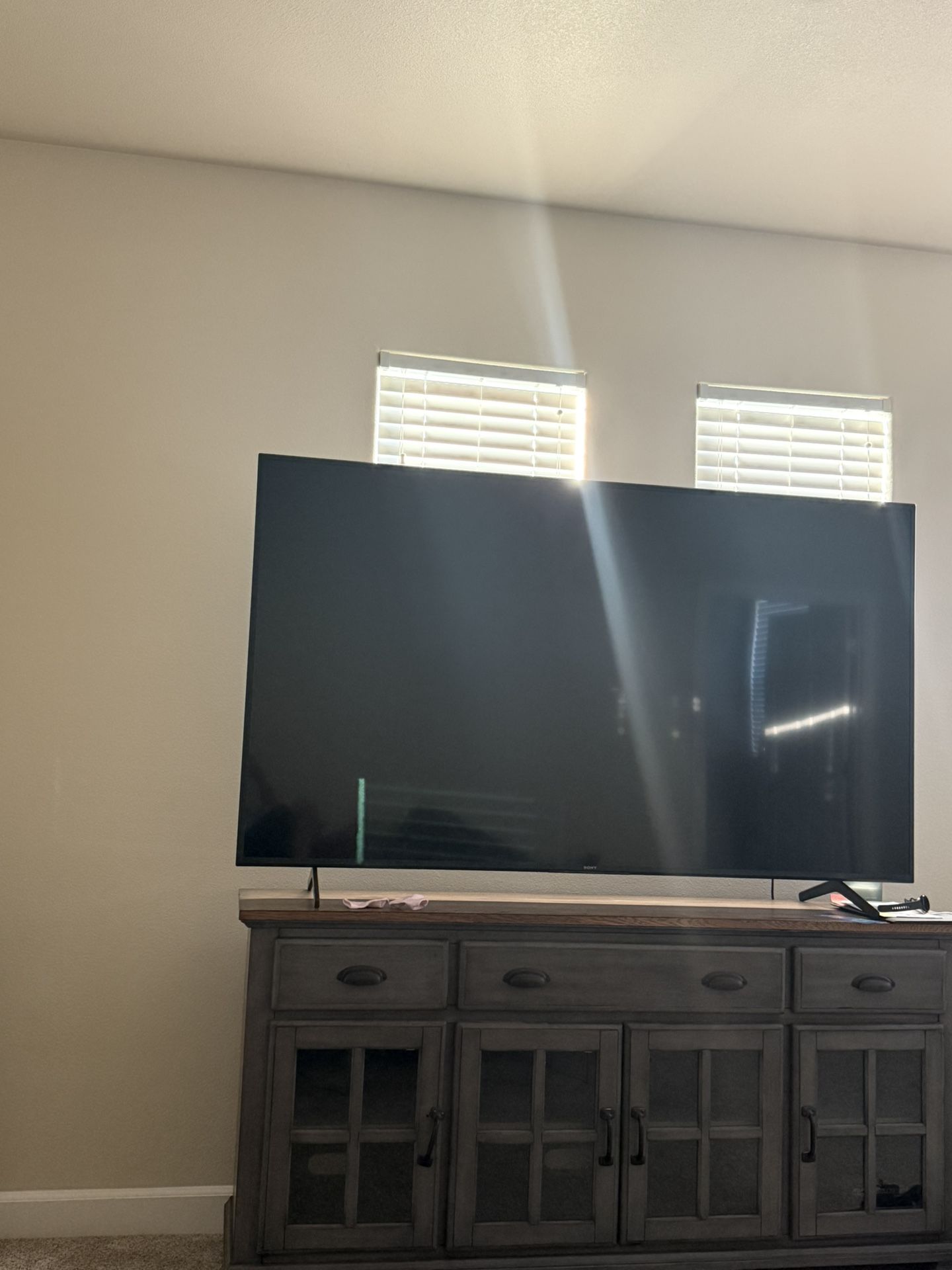 SONY TV 75” With Stand $500 For Both.  