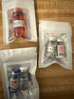 Peptide labels