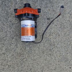Seaflo 5.5GPM Fresh Or Salt Water Pump