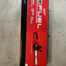 Milwaukee  16” Chainsaw