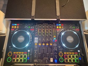 Pioneer FLX10 with hard flight case