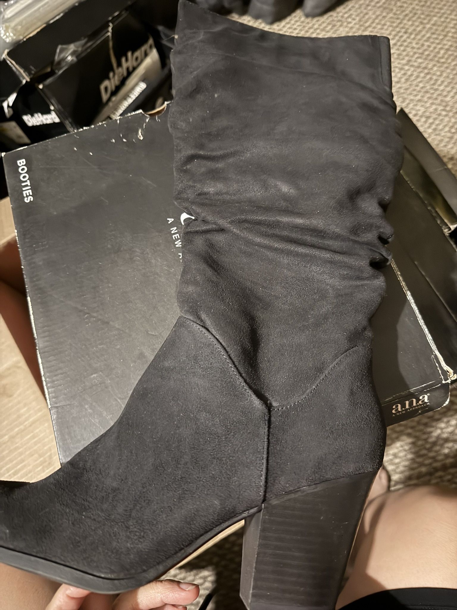 New Women Black Boots Size 10 Wide Calf 