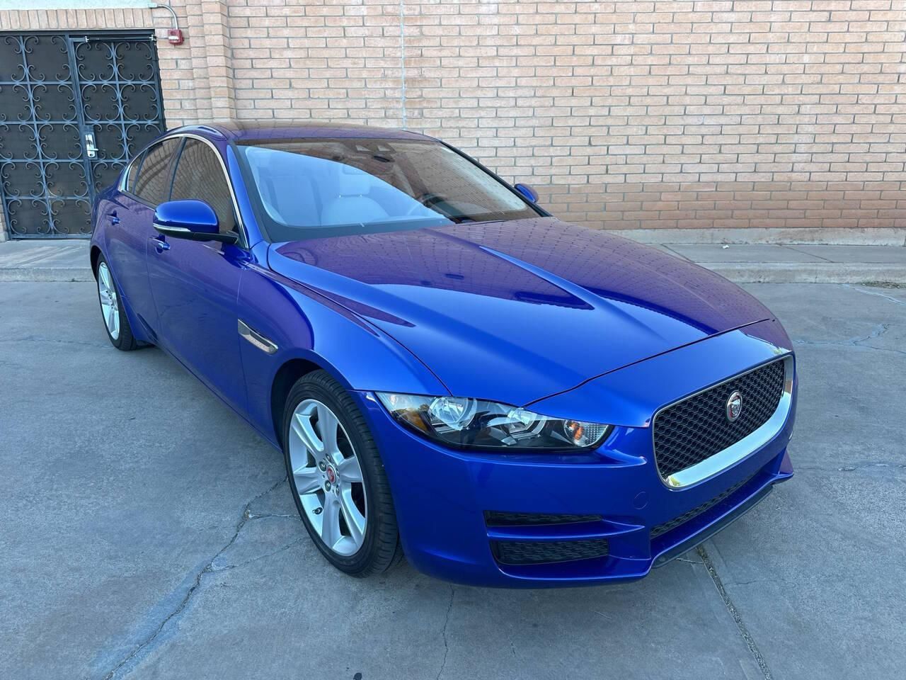 2017 Jaguar XE