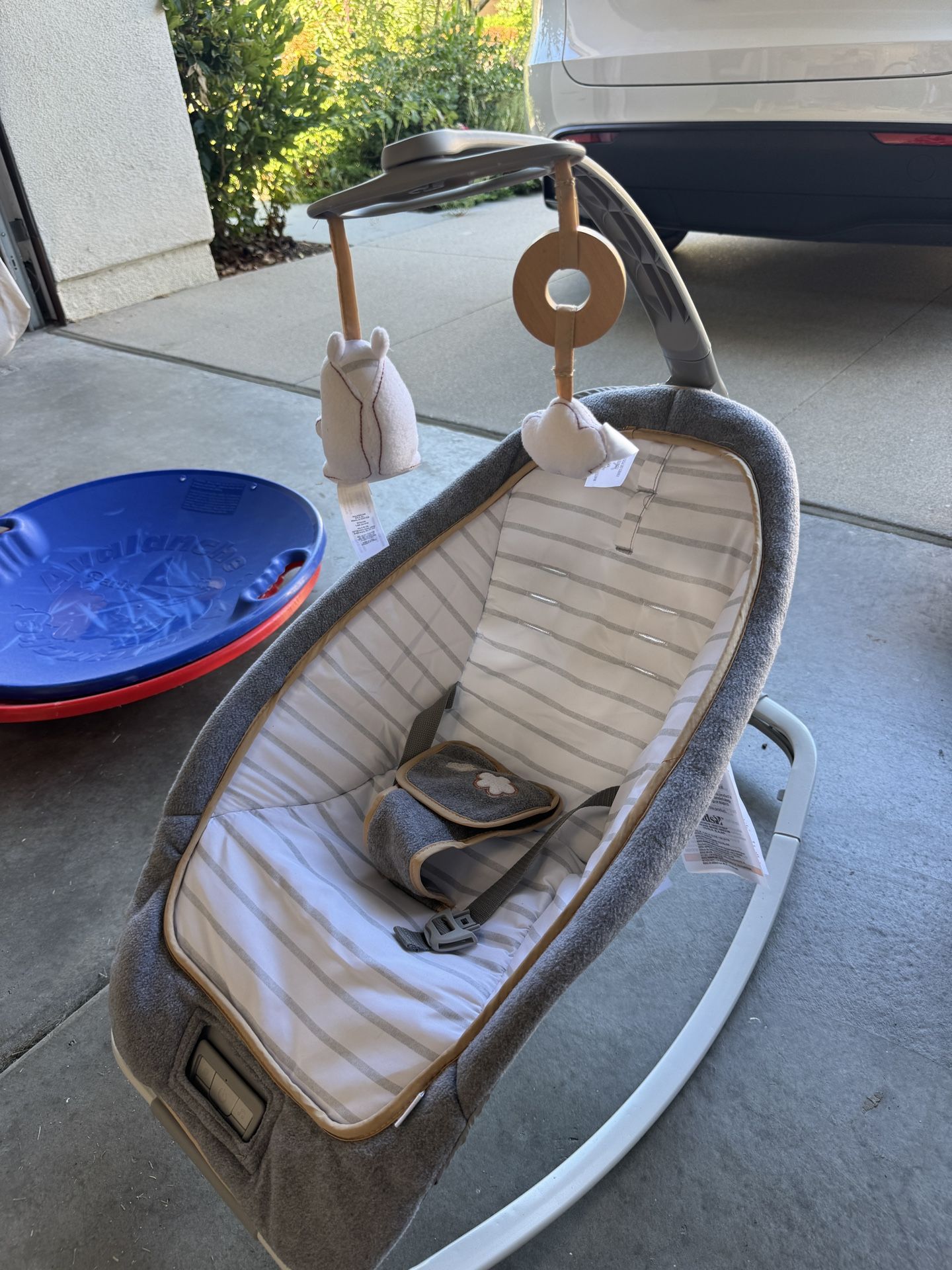 Ingenuity baby swing