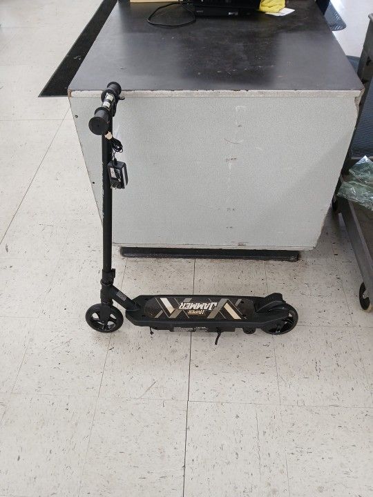 Hyper Jammer Electric Kids Scooter