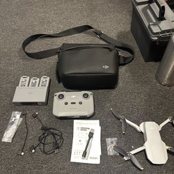 DJI Mini 2 Fly More Combo