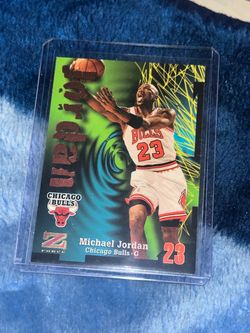 Michael Jordan Z-Force Chicago Bulls #23 Basketball Card