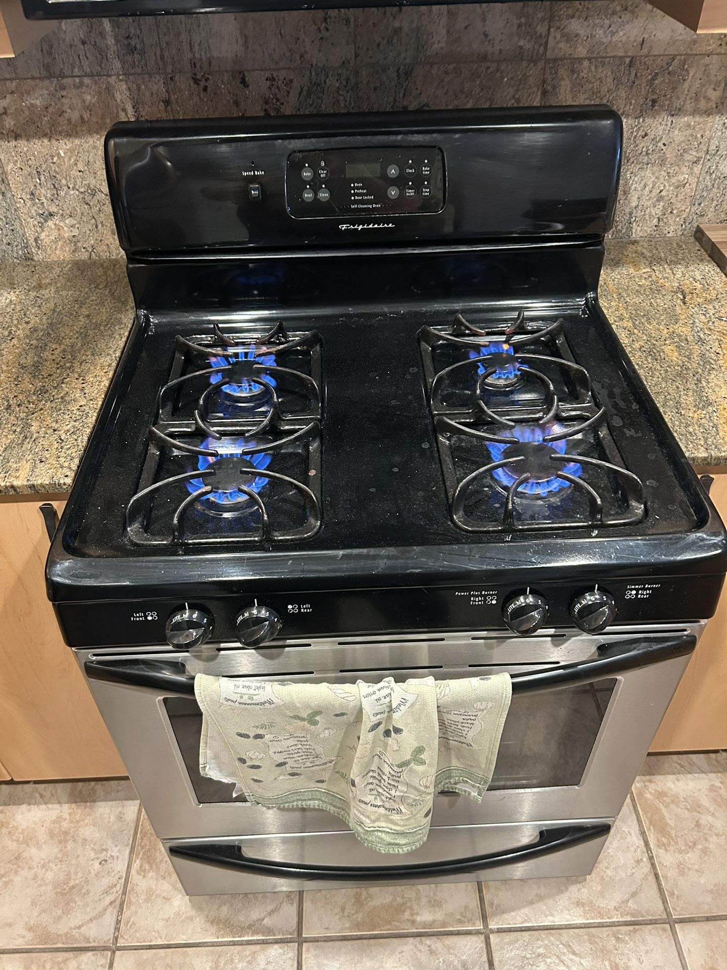 Frigideire Gas Stove
