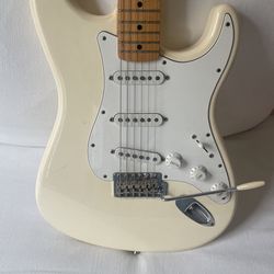 Fender Classic Series 70s Stratocaster Olympic White