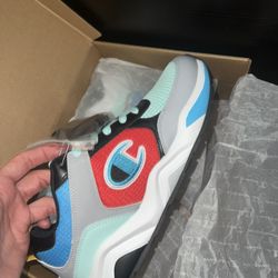 Champion (93eighteen) Size 9, 10.5, 11