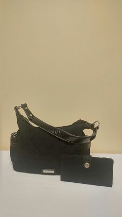 A Nice Vera Bradley Handbag And Matching Wallet