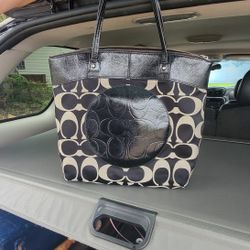 Coach Tote 