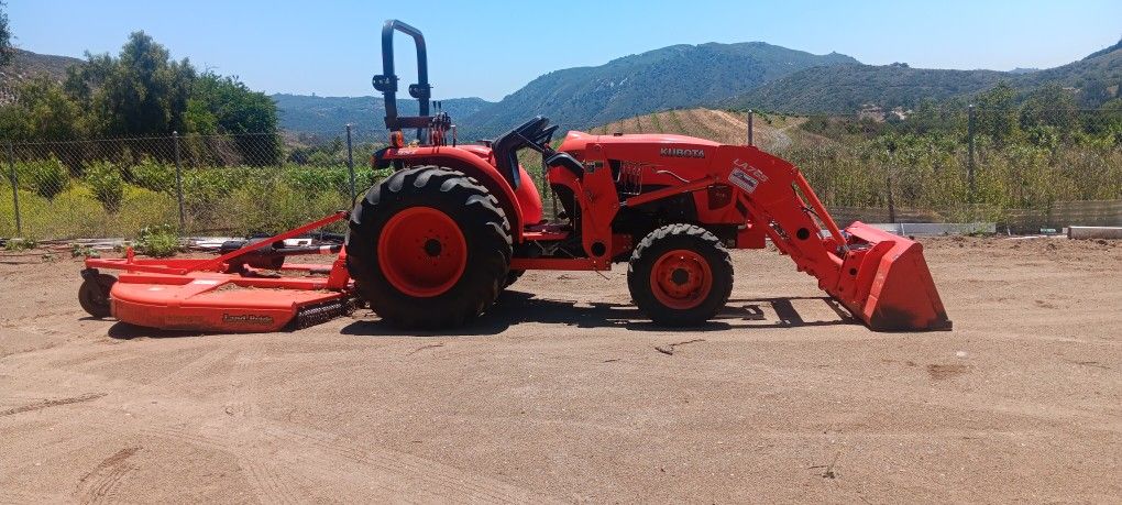 Kubota Tractor