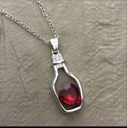 White gold plated swarovski elements crystal necklace