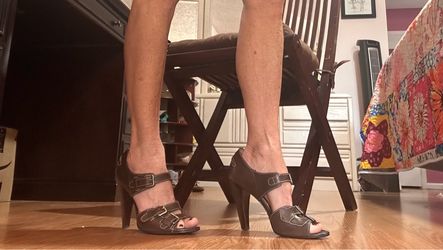 Ladies heels