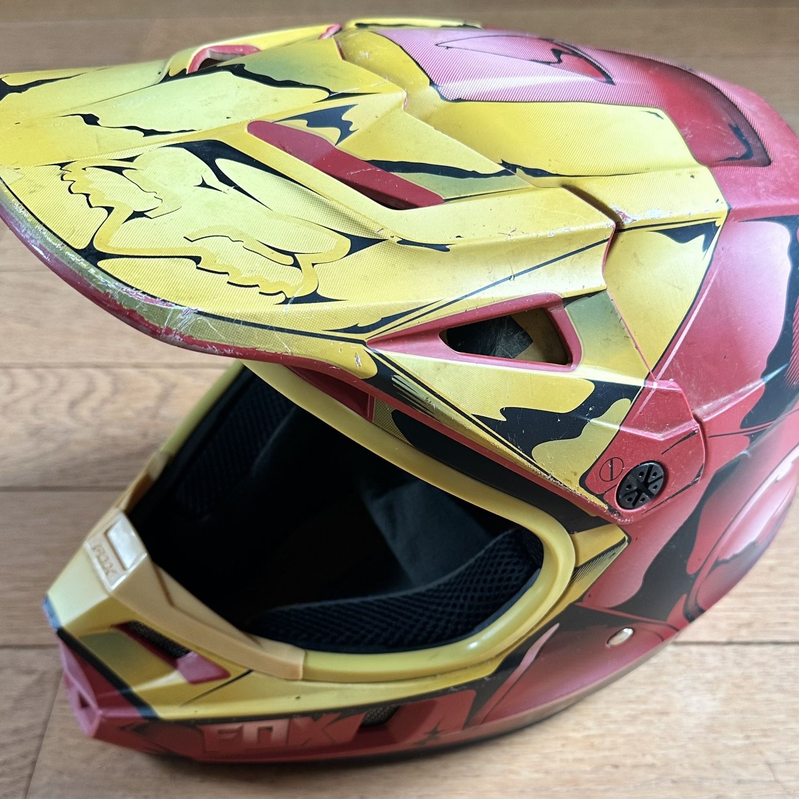 bike helmet neon green Helmet Youth Neon Green MD