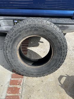 35 x12.50 R18 LT  Falken wild peak  A/T