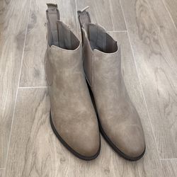 Women’s Boots
