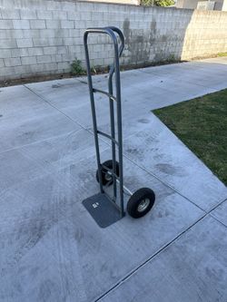 PACK-N-ROLL 600 lbs. Capacity P-Handle Truck