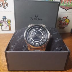 New Bulova Precisionist Men's 44mn Watch Stainless Steel Bracelet Japanese Quartz 30 Meter Water Resistance 