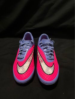 Women’s 6.5 Nike Soccer Cleats Hypervenom Phelon FG