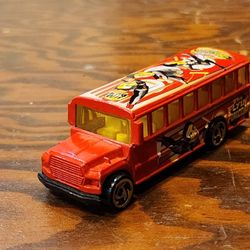 Hot Wheels Side Show Bus
